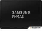  Samsung Enterprise SSD, 2.5(SFF/U.2), PM9A3, 960GB, NVMe/PCIE 3.1 x4, R3200/W1100Mb/s, IOPS(R4K) 400K/40K, MTBF 2M, 1.3 DWPD, OEM, 3 years, ( analog MZQLB960HAJR-00007)