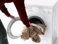 Что поможет отстирать пятна в стиральной машине